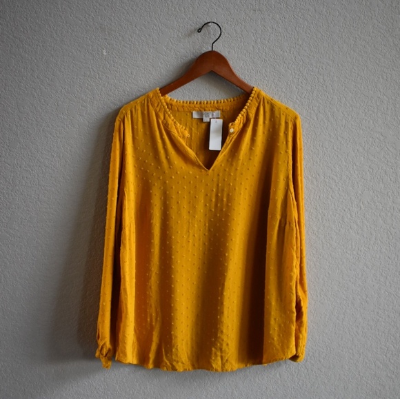 Sz 16 | loft | lacy dotted keyhole top - Picture 3 of 8